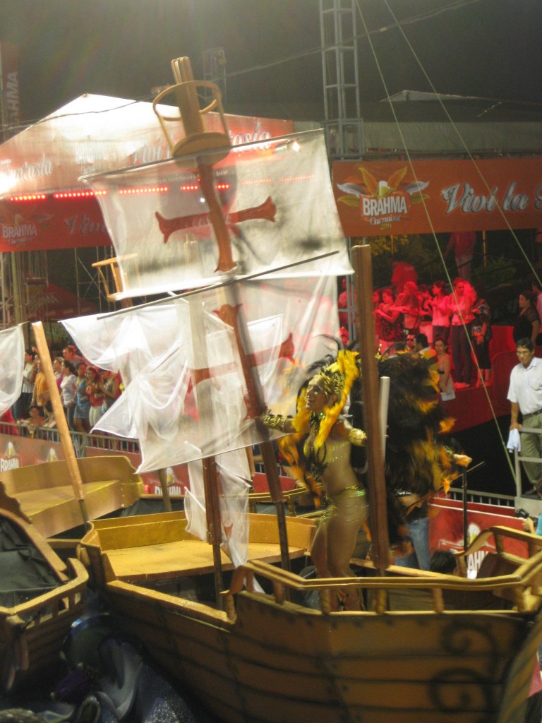 Karneval Encarnación - Paraguay - Sambódromo (8)